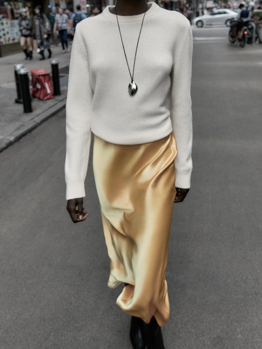 Zara Gold Satin Midi Slip Skirt - Picture 3 of 4